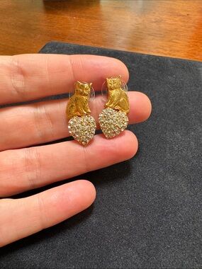 Vintage Kirks Folly Cat Heart Rhinestone Stud Earrings Gold Tone Signed Retired